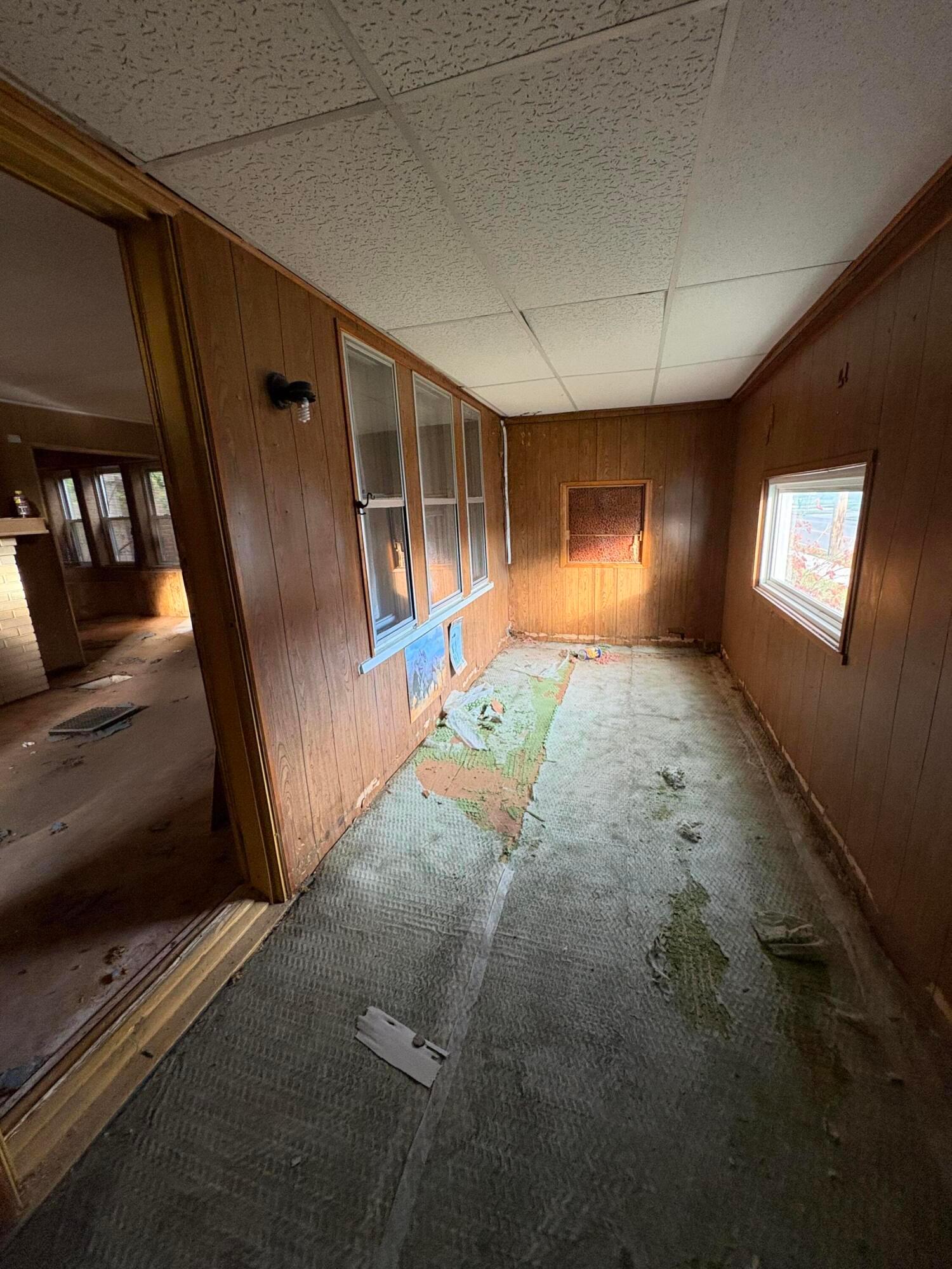 1250 E Hudson Street Property Photo 7