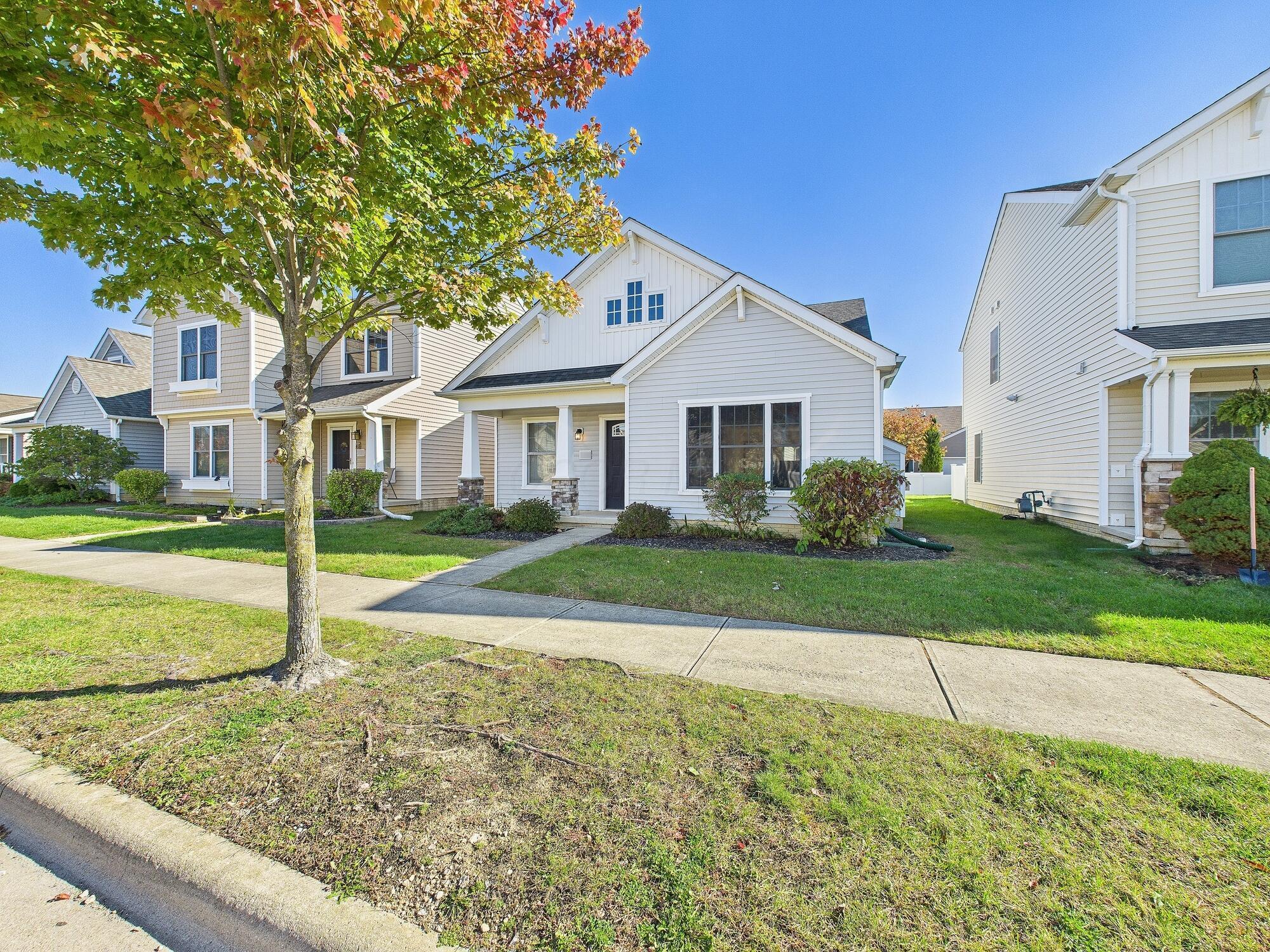 5566 Spring River Avenue Property Photo 2