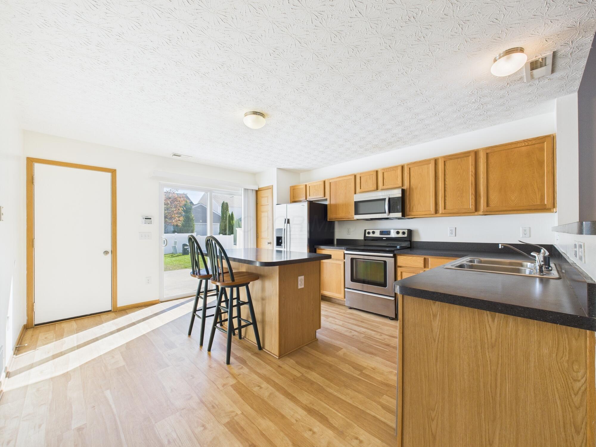 5566 Spring River Avenue Property Photo 12