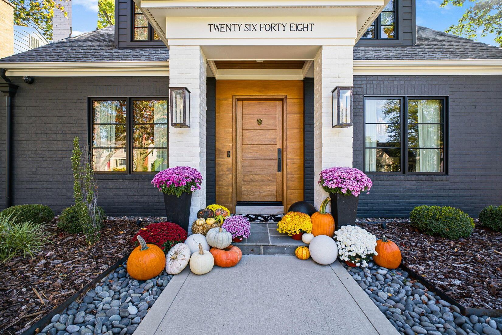 2648 Chester Road Property Photo 1