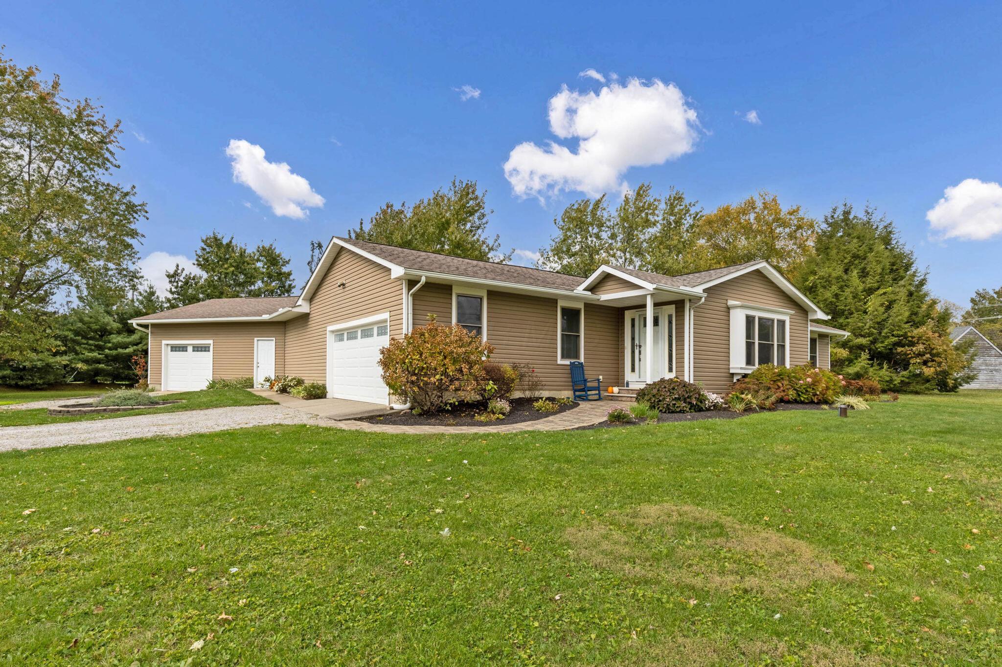 10981 Johnstown Road Property Photo 1