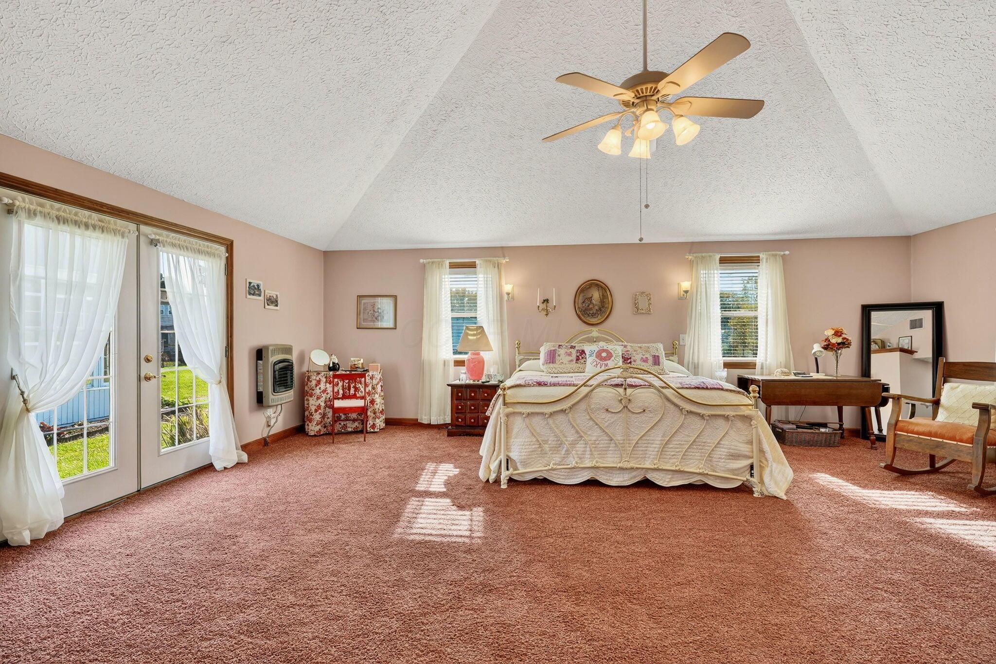 10741 2nd Street Property Photo 9