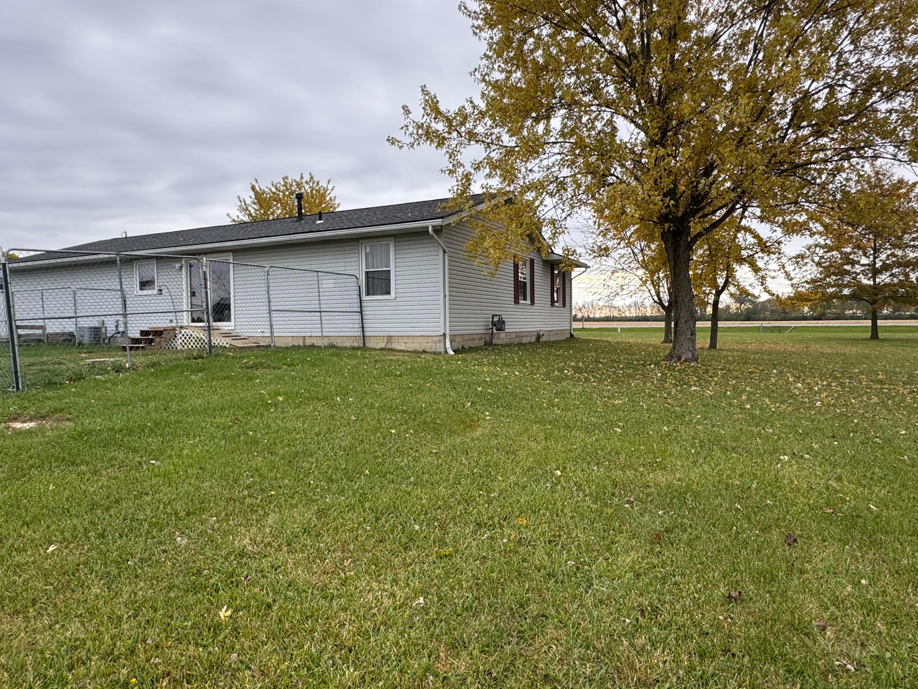 9030 Amity Pike Property Photo 4