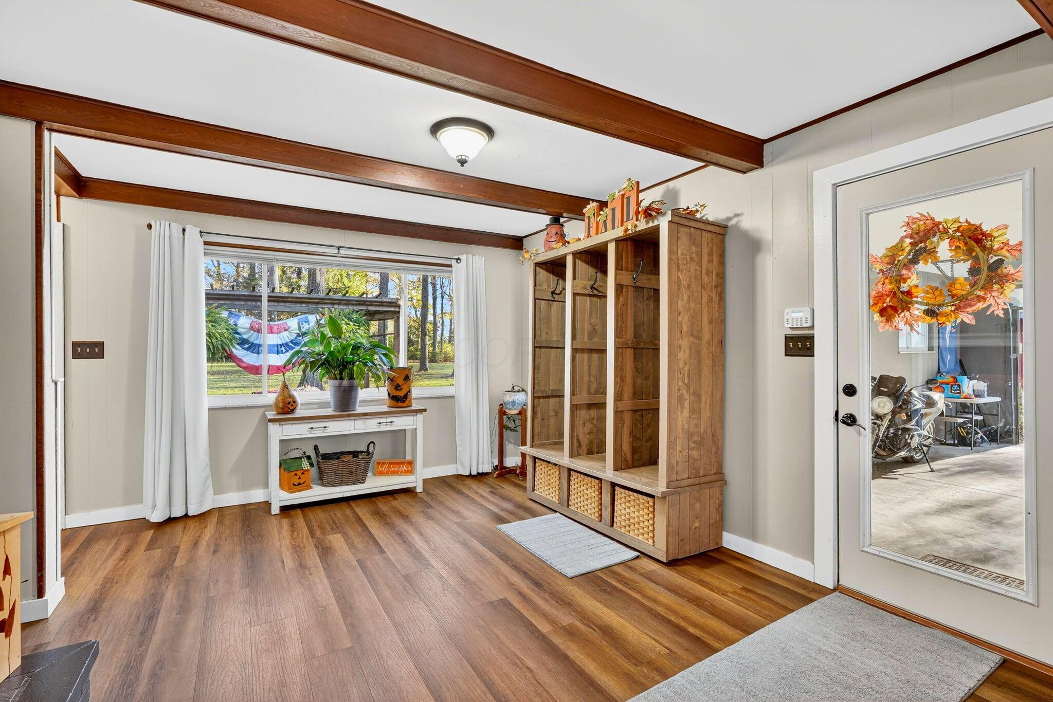 4077 Basil Western Road Nw Property Photo 18