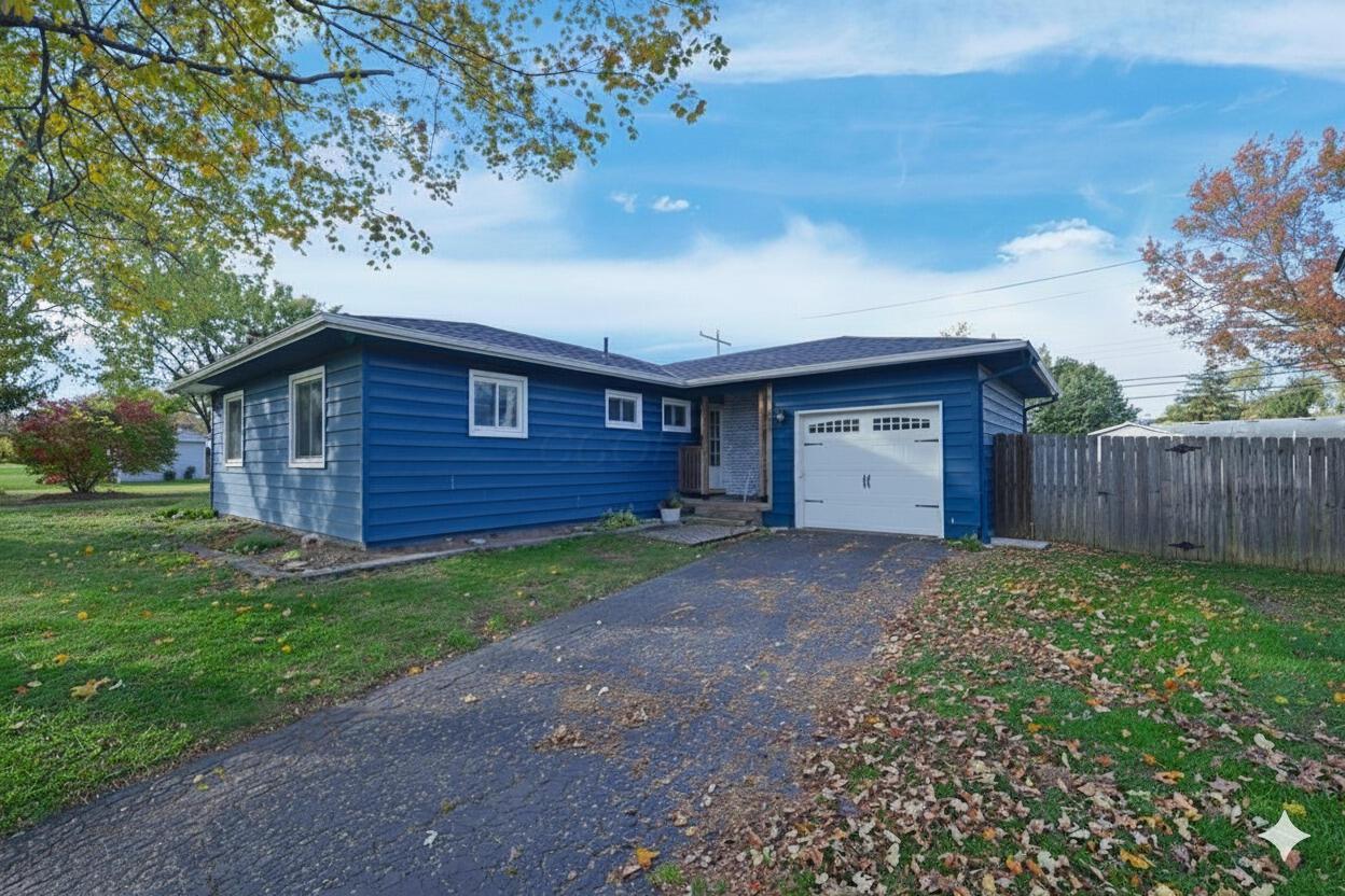 6992 Roundelay Road S Property Photo 1