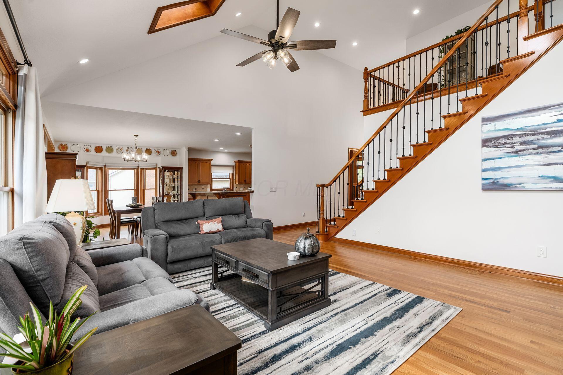 8512 Fallgold Lane Property Photo 9