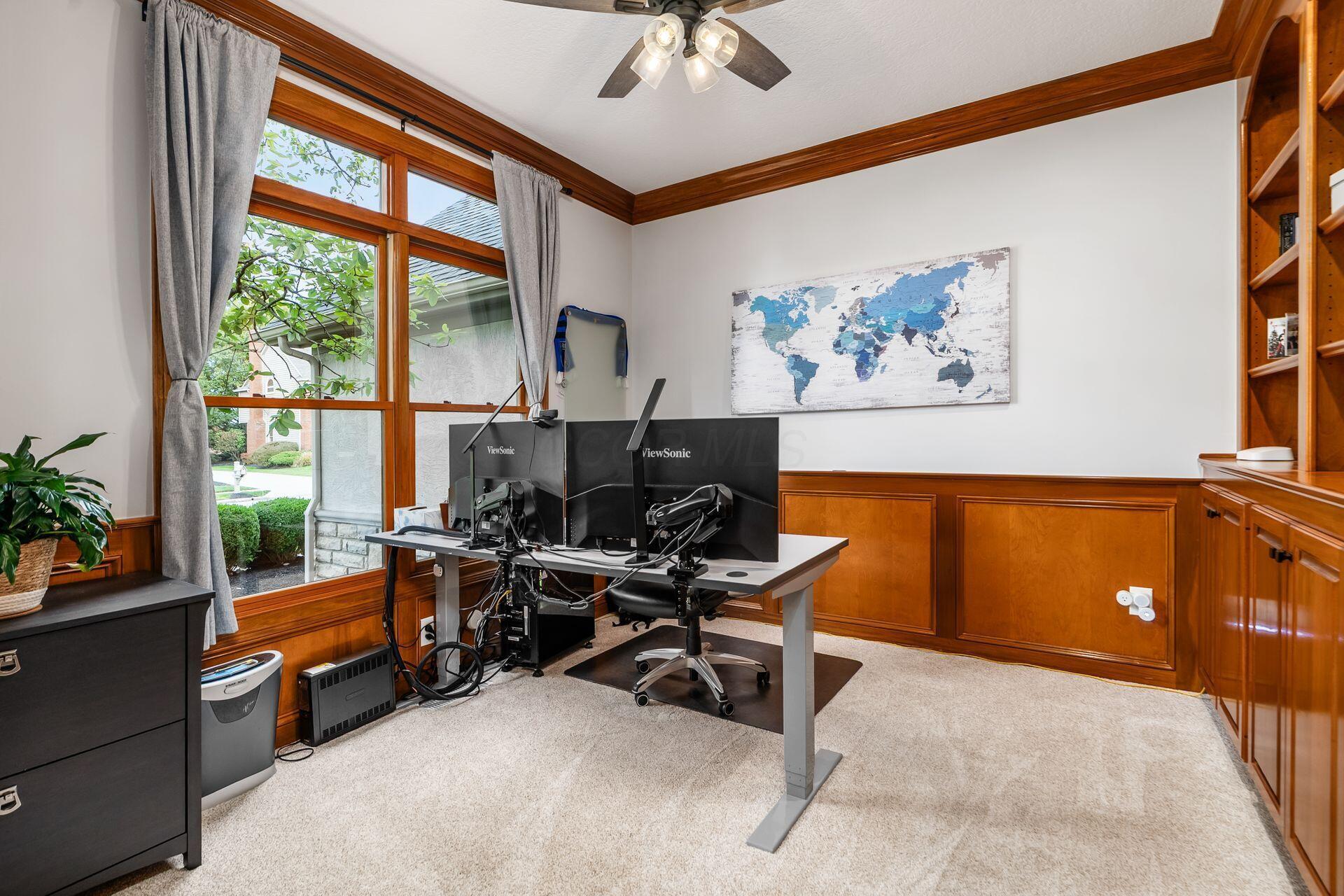 8512 Fallgold Lane Property Photo 27