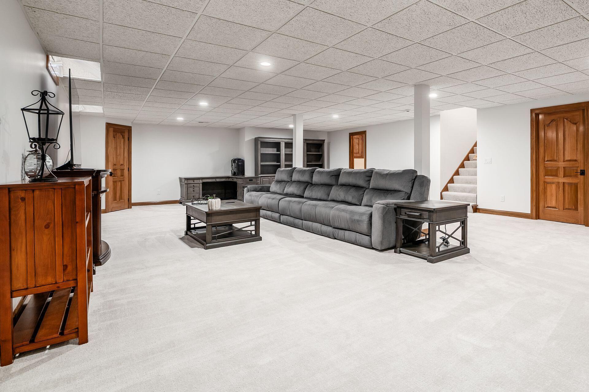 8512 Fallgold Lane Property Photo 52