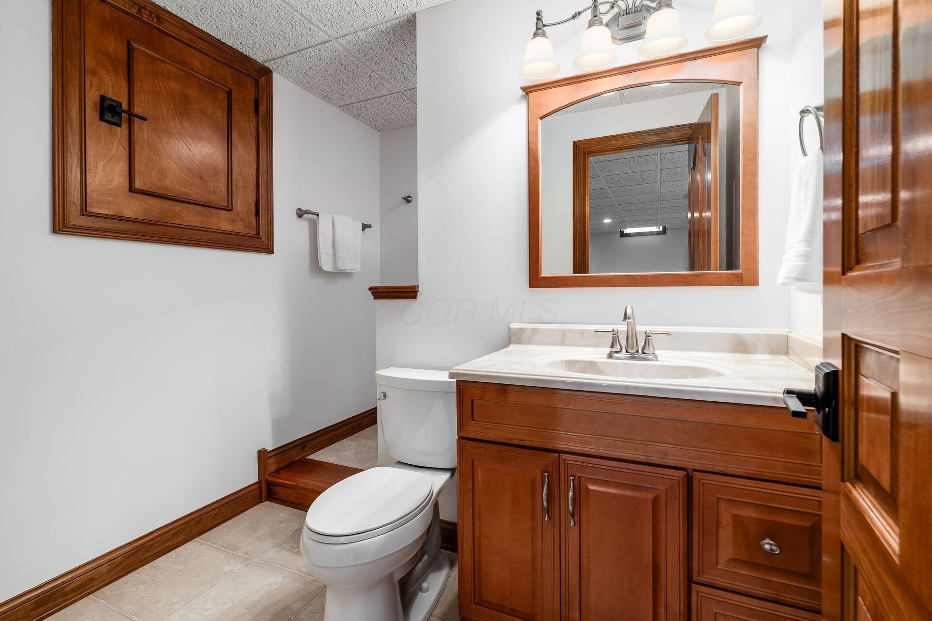 8512 Fallgold Lane Property Photo 55