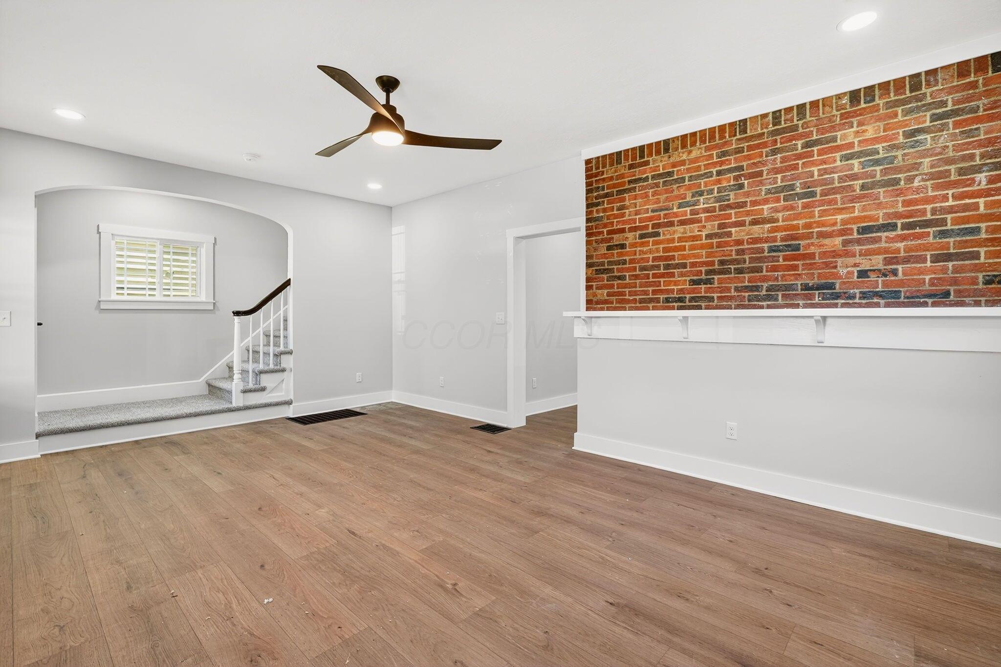 620 E 5th Avenue Property Photo 11