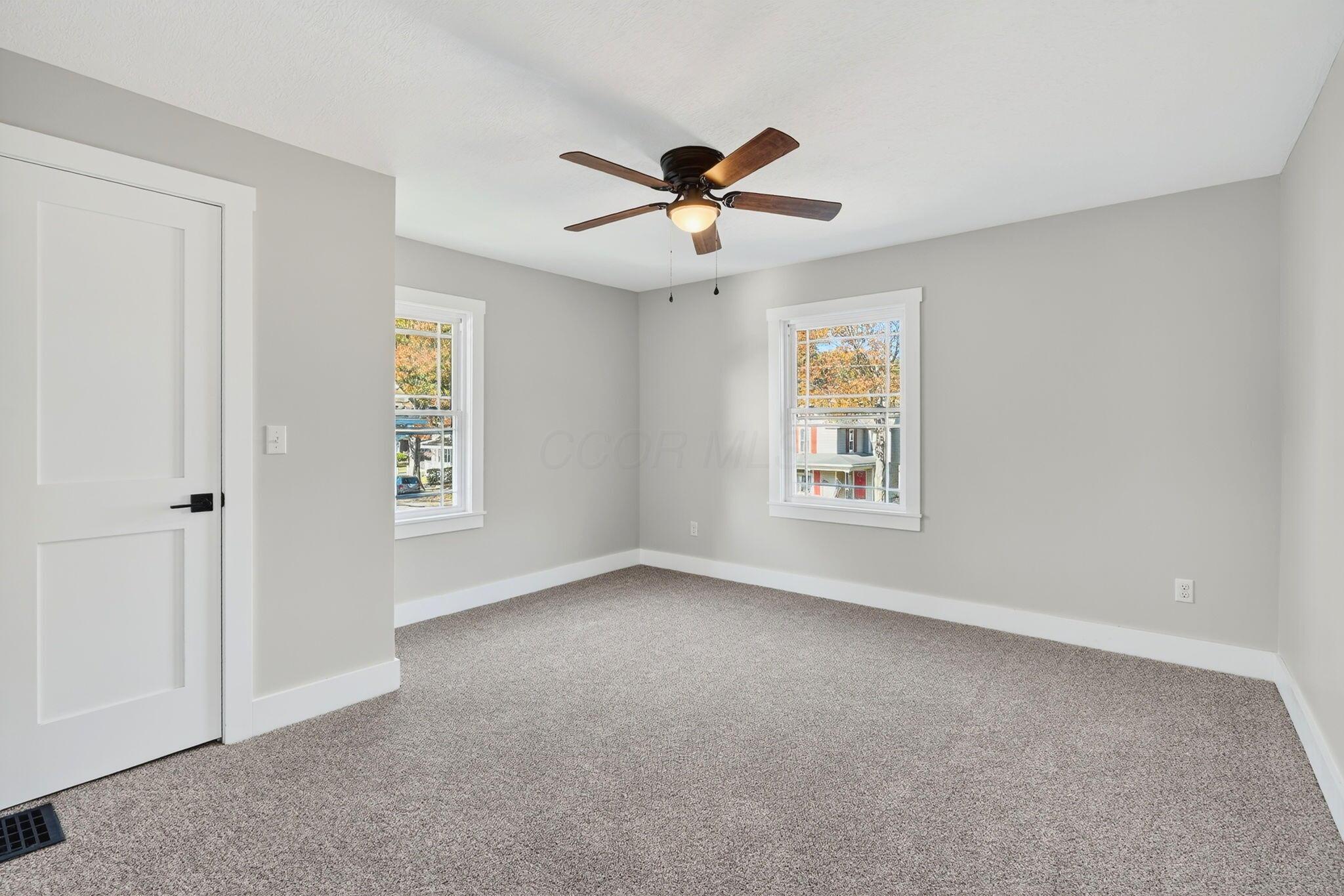 620 E 5th Avenue Property Photo 27