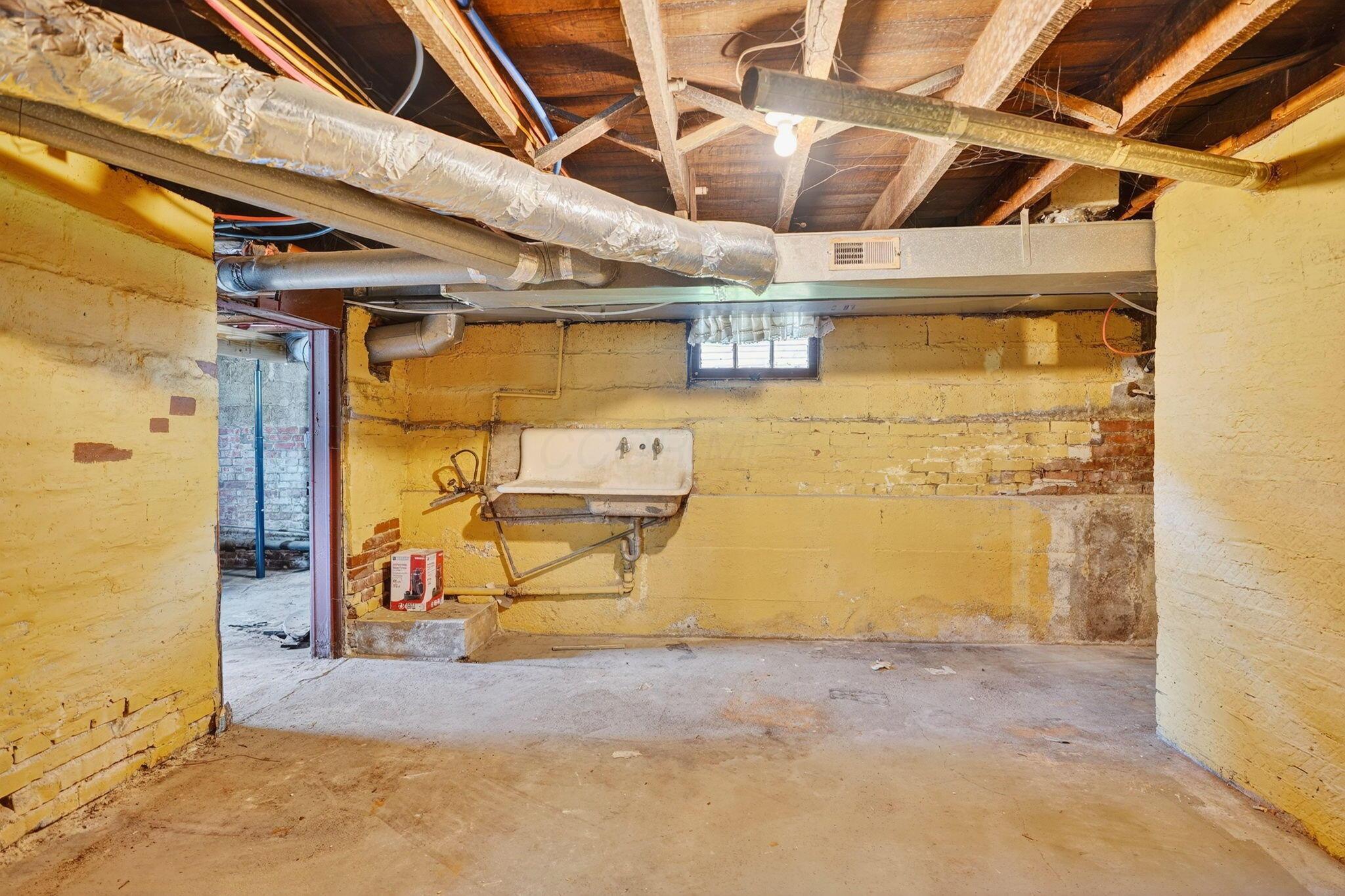 620 E 5th Avenue Property Photo 46