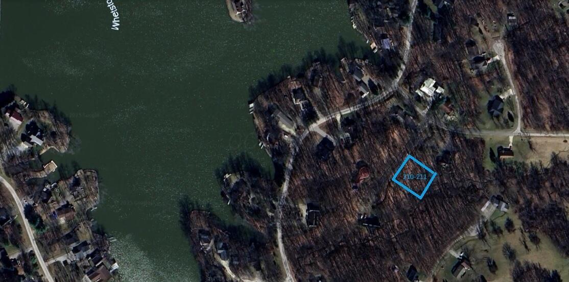 210 Candlewood 210 Property Photo 1