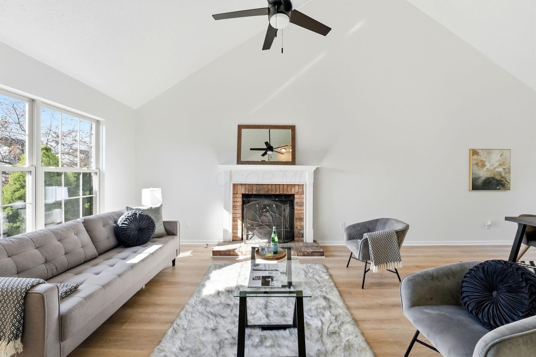 6778 Warriner Way Property Photo 8