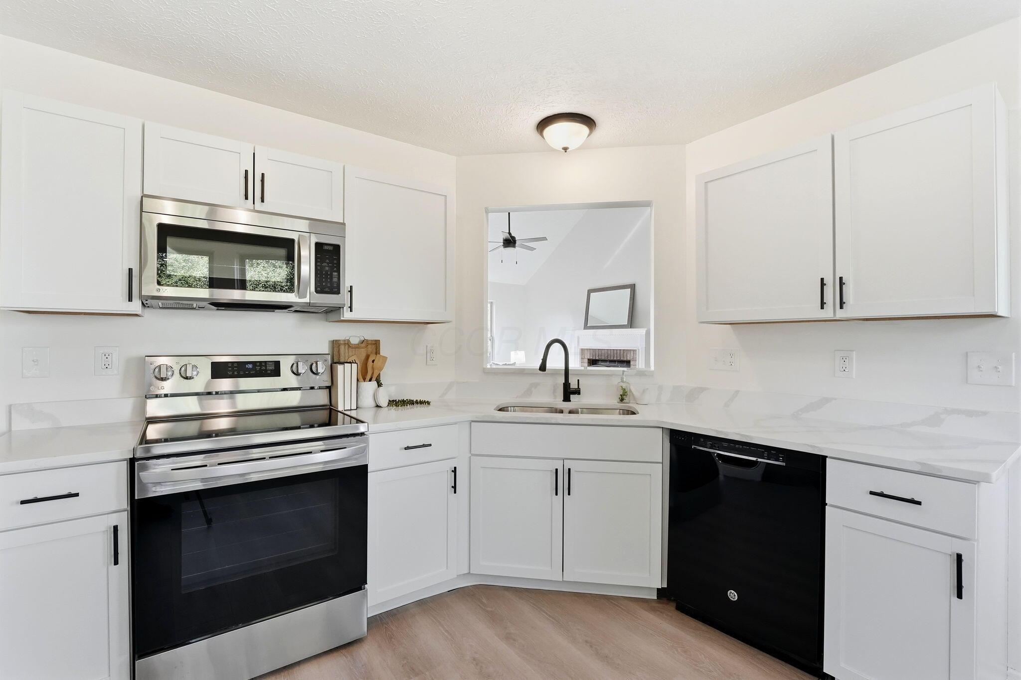 6778 Warriner Way Property Photo 17