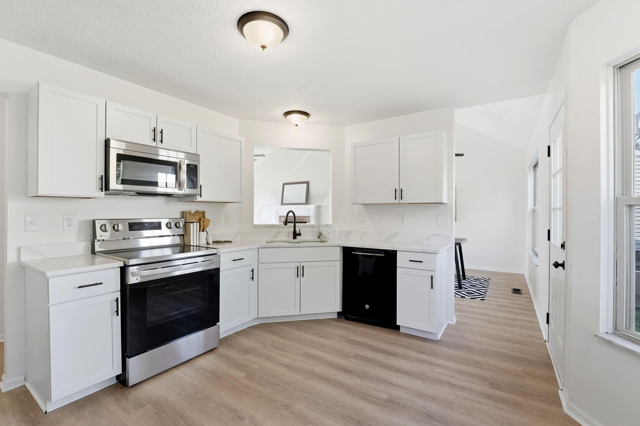 6778 Warriner Way Property Photo 19