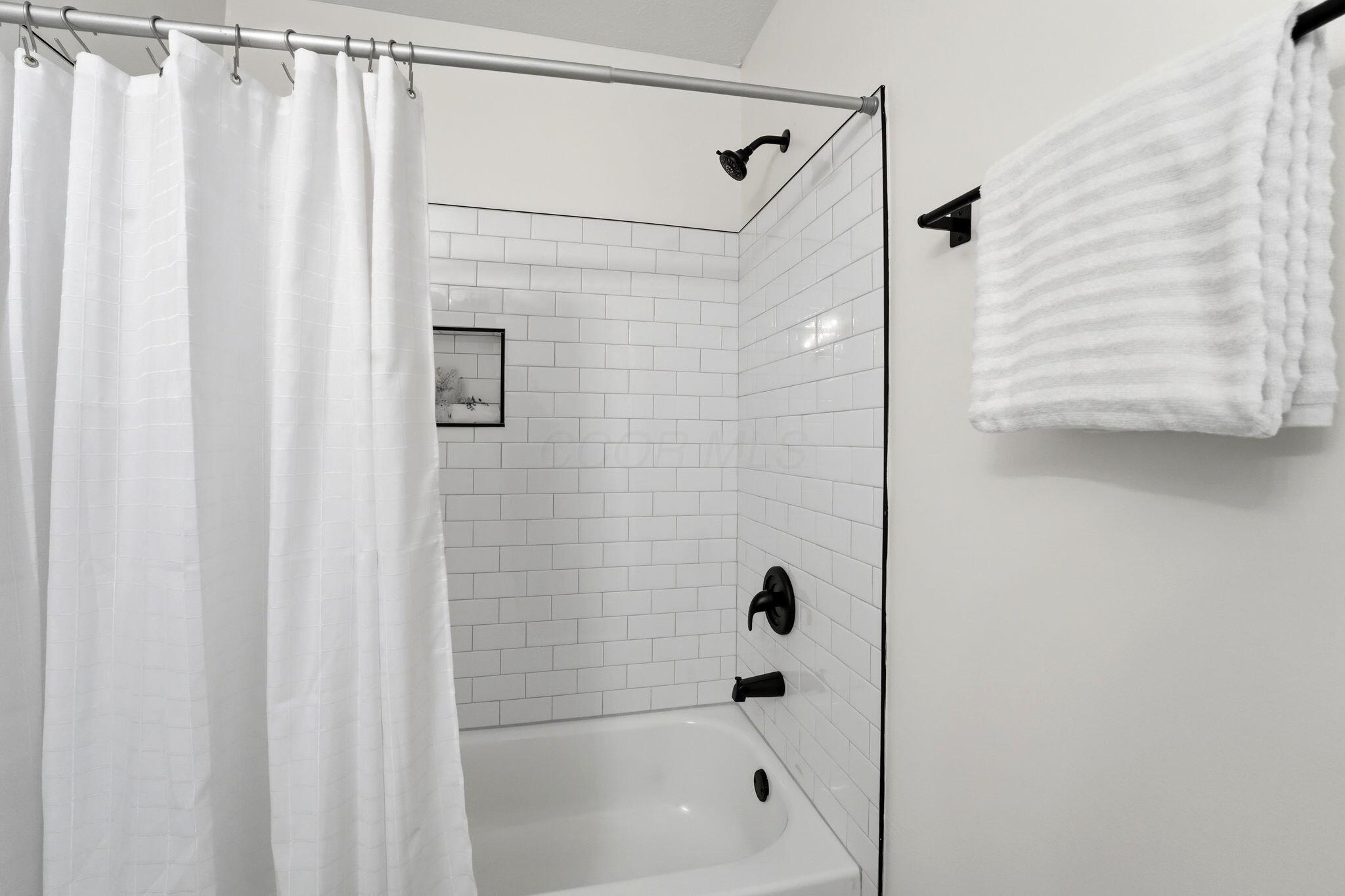 6778 Warriner Way Property Photo 29