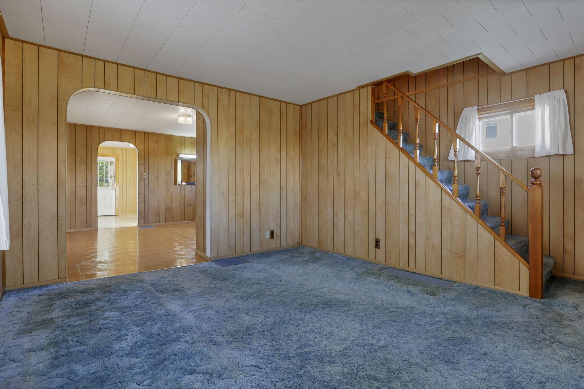 989 Davids Street Property Photo 10