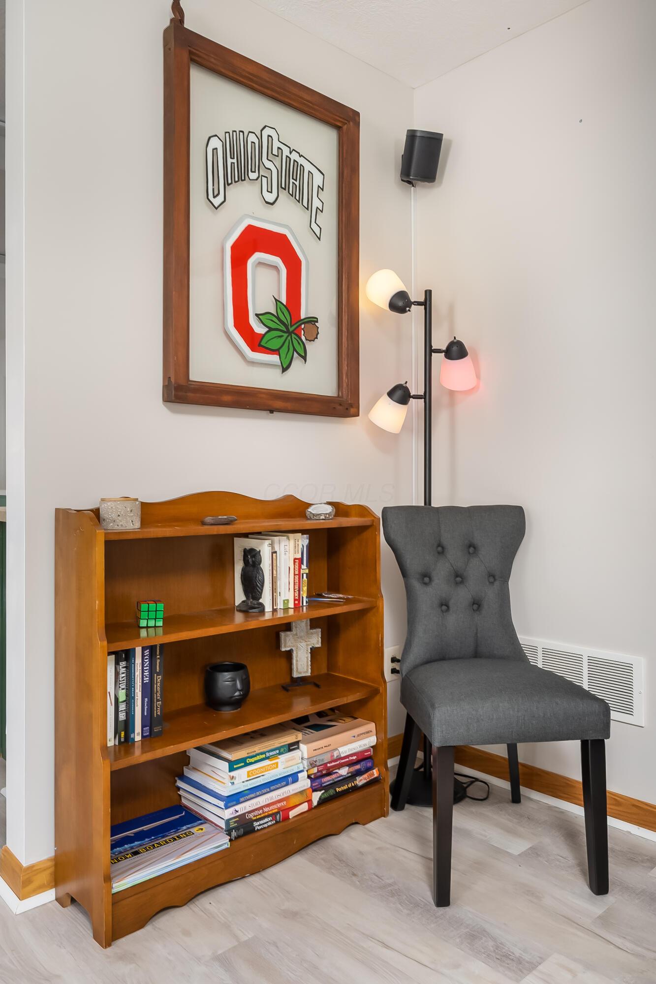 203 W Third Street Property Photo 16