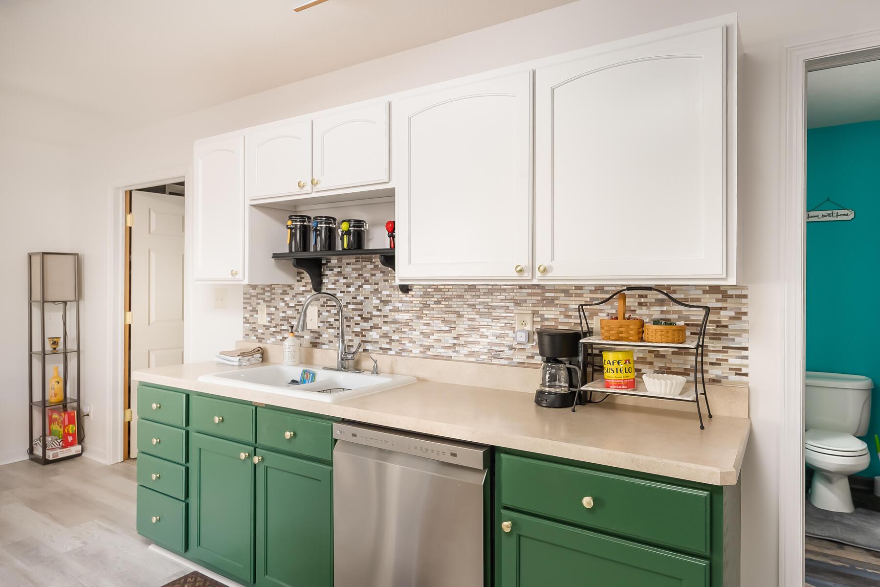 203 W Third Street Property Photo 23