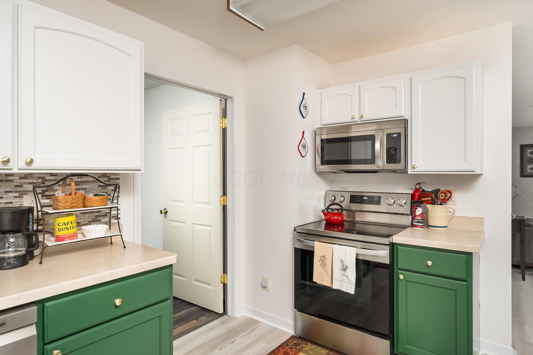 203 W Third Street Property Photo 24