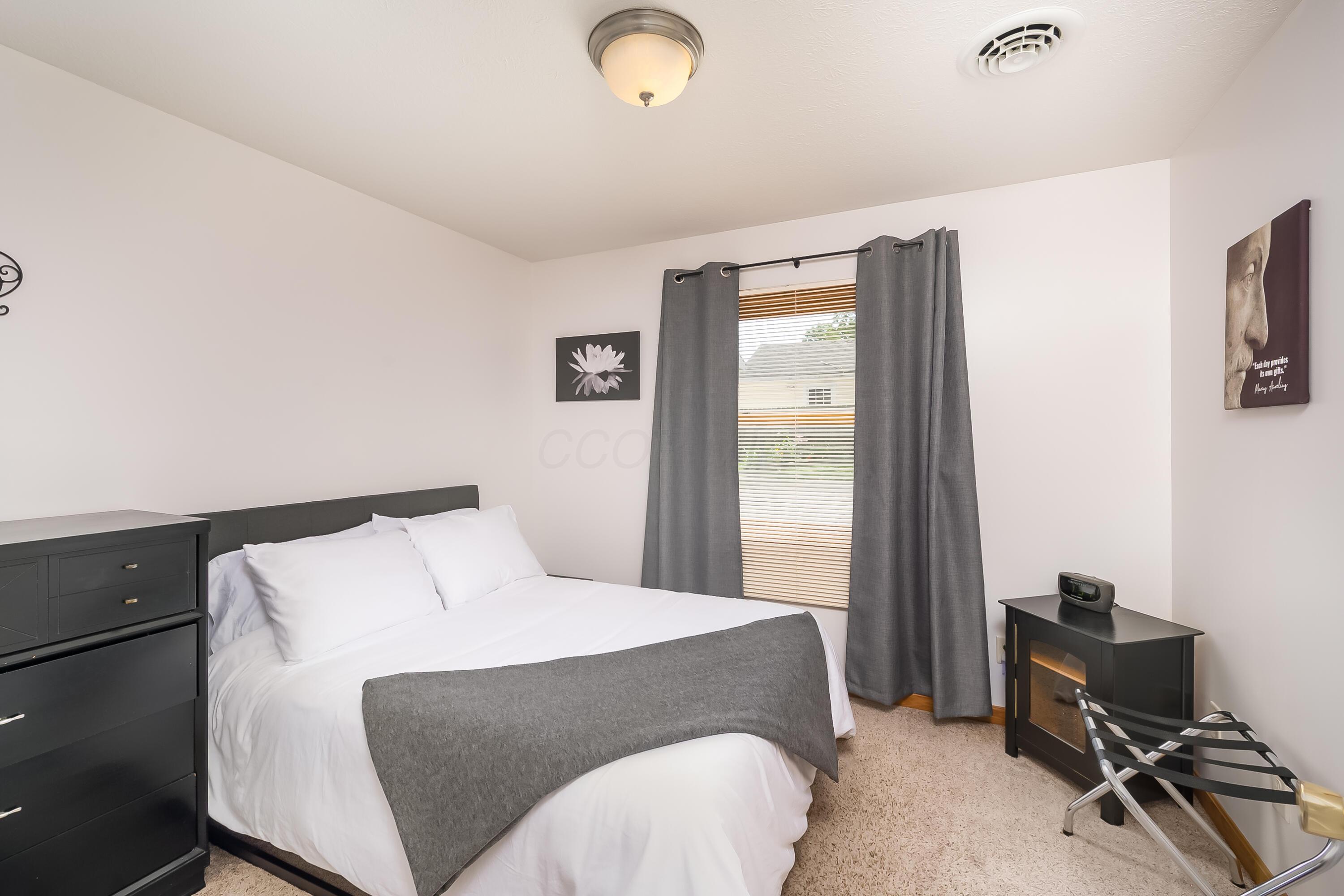 203 W Third Street Property Photo 37