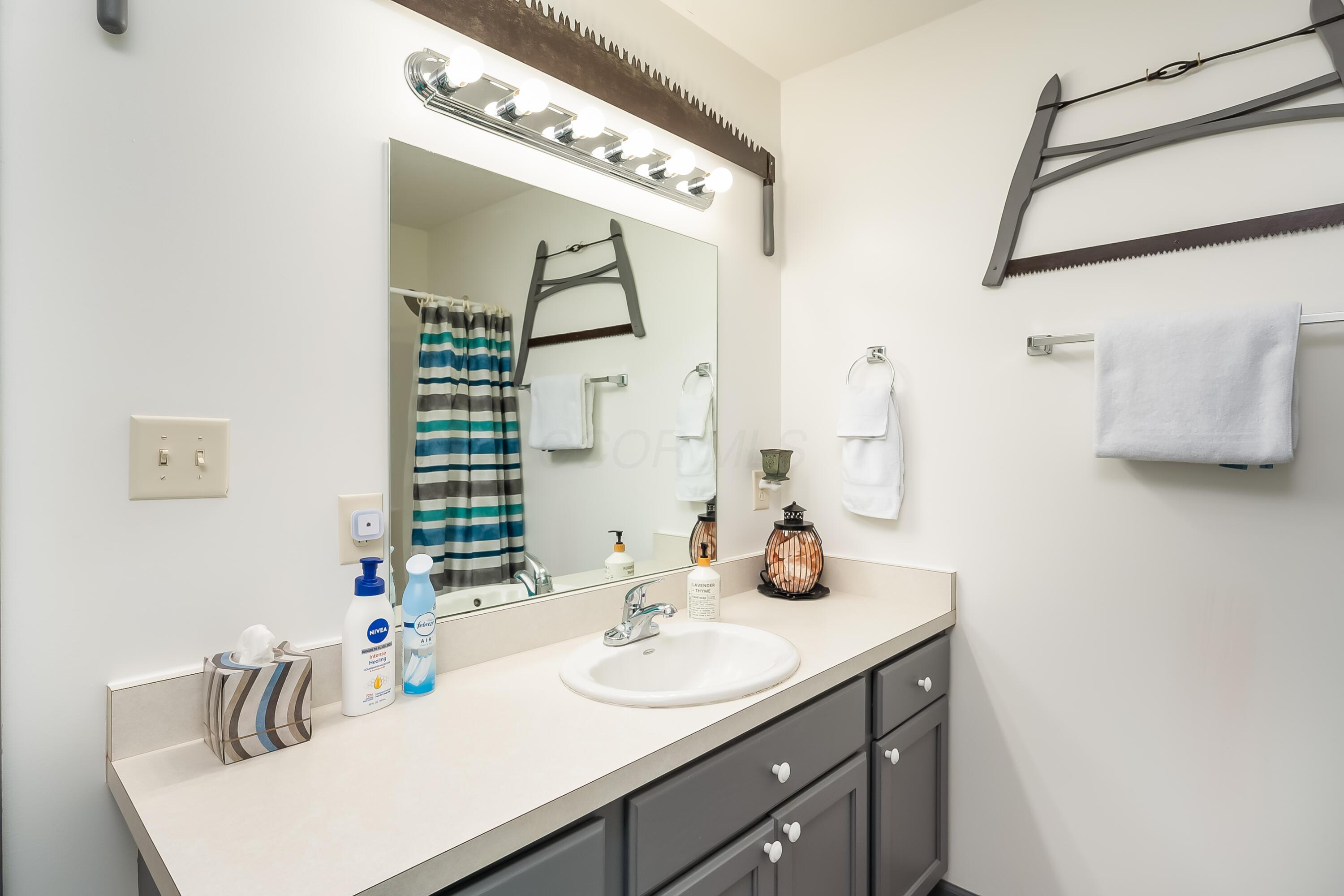 203 W Third Street Property Photo 39