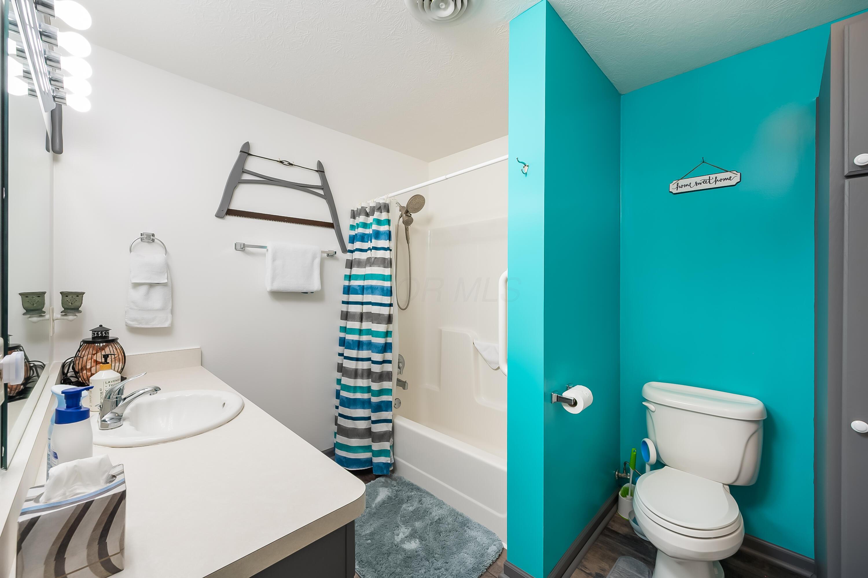 203 W Third Street Property Photo 41