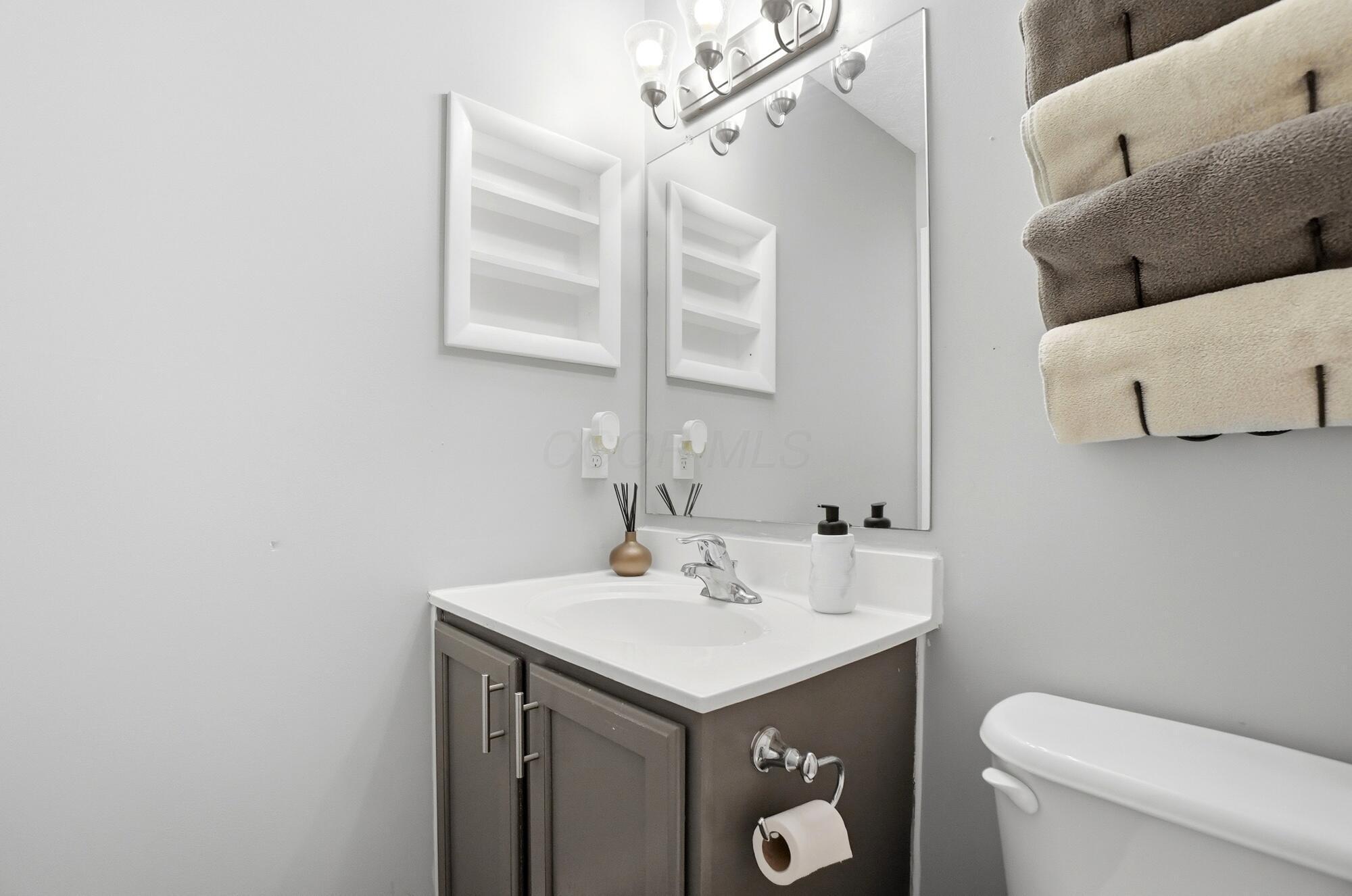 82 Lantern Chase Drive Property Photo 21