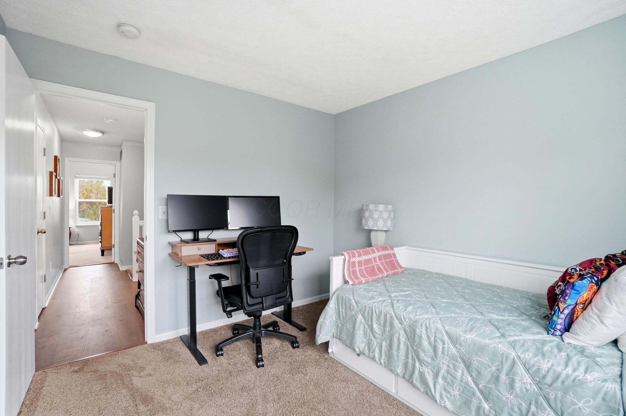 82 Lantern Chase Drive Property Photo 23