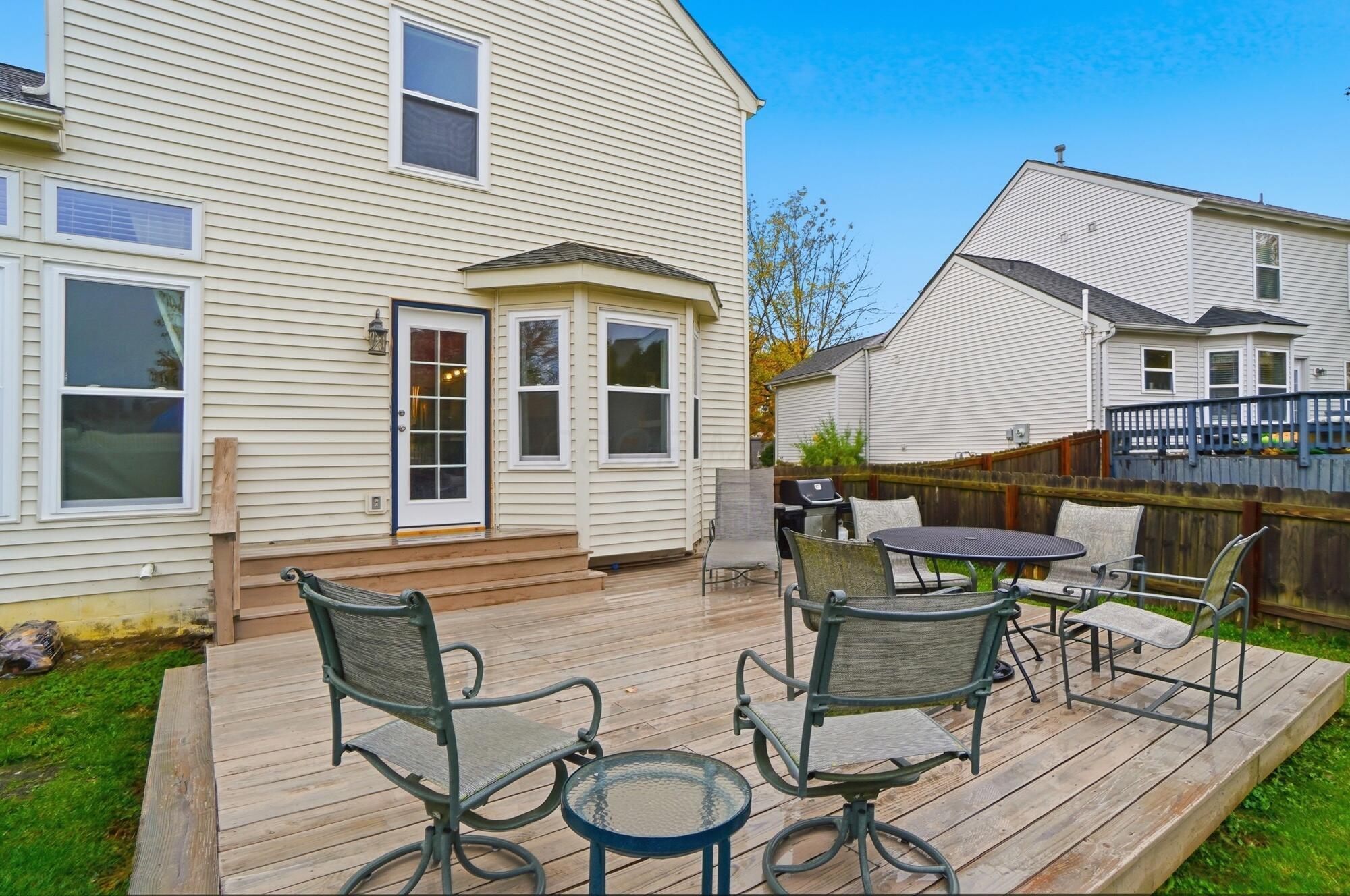 82 Lantern Chase Drive Property Photo 28