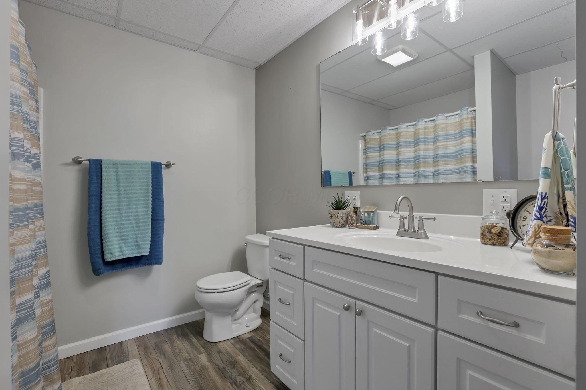 825 Edgehill Drive Property Photo 29