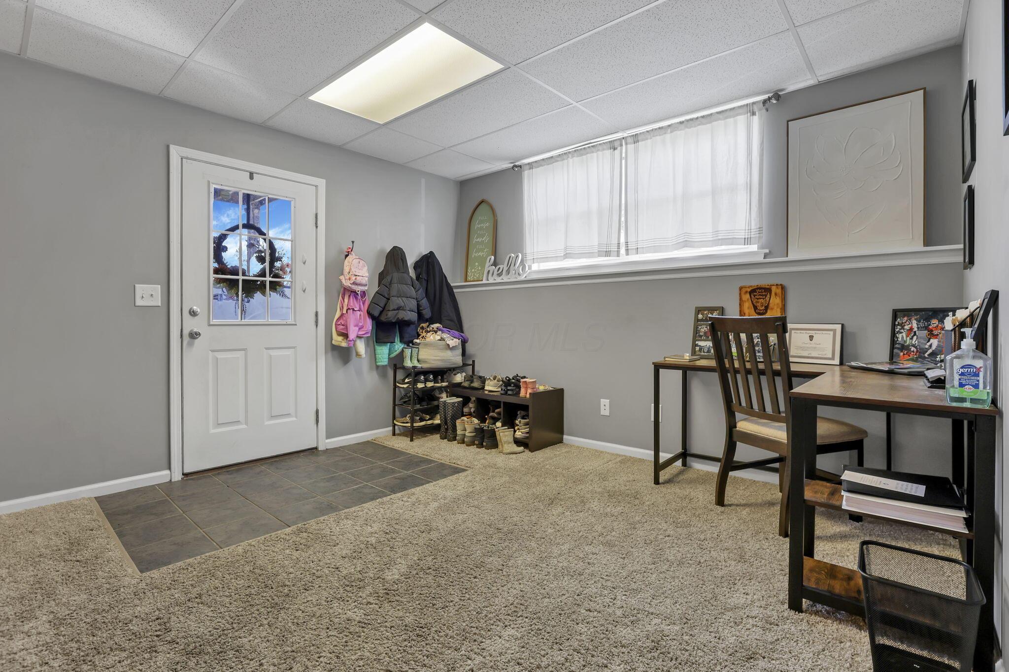 825 Edgehill Drive Property Photo 32