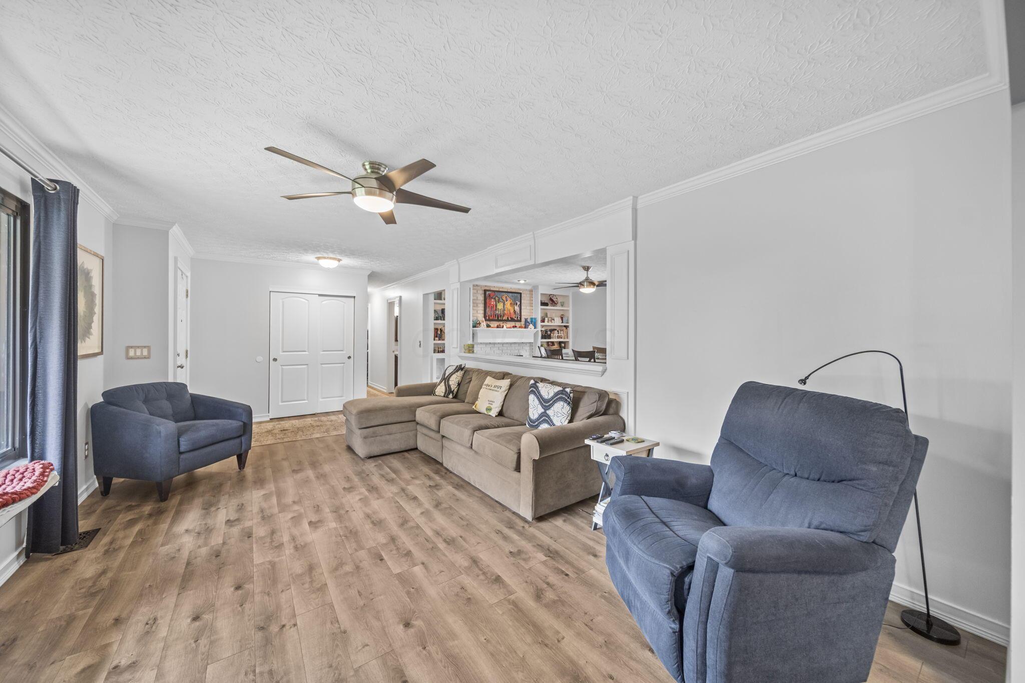 200 Greenbrier Road Property Photo 9