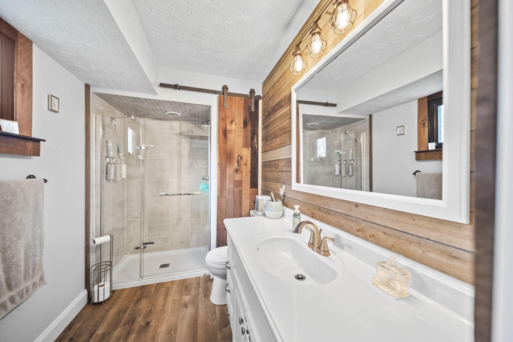 200 Greenbrier Road Property Photo 27