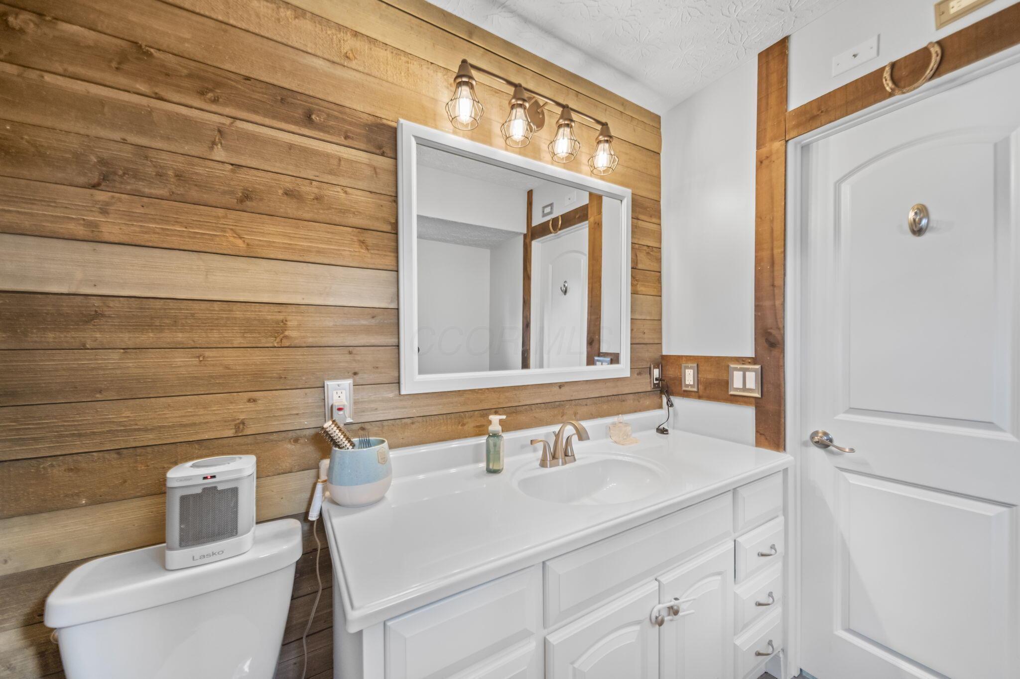 200 Greenbrier Road Property Photo 29