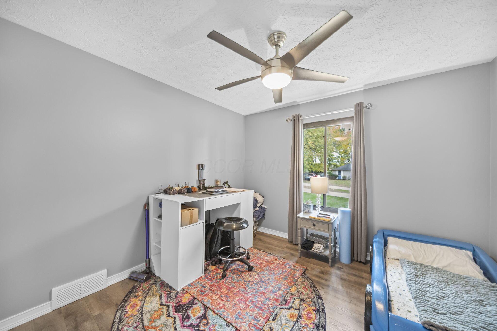 200 Greenbrier Road Property Photo 33