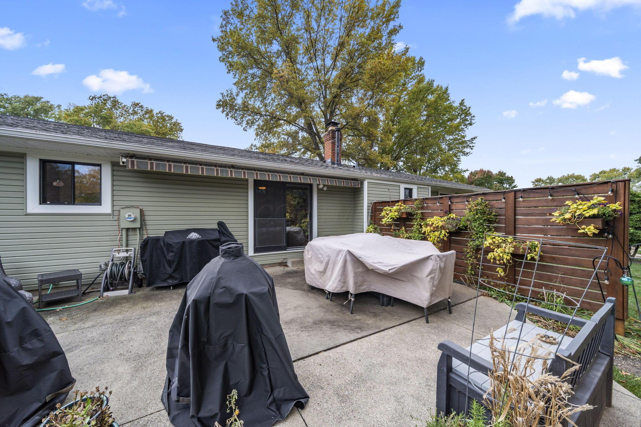 200 Greenbrier Road Property Photo 43