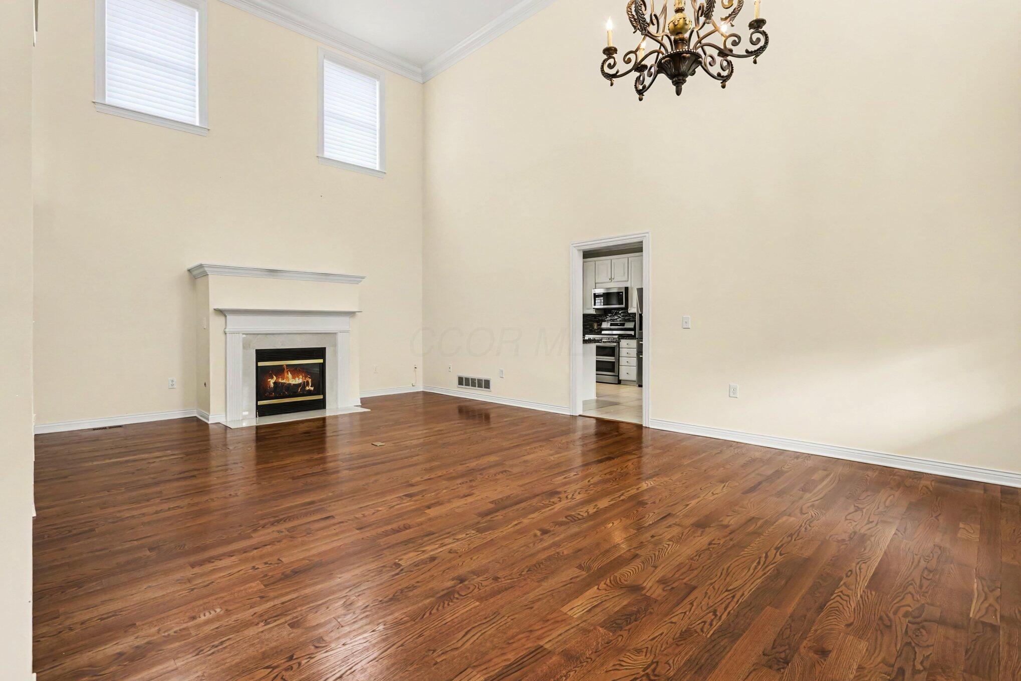 4726 Oakland Ridge Drive Property Photo 6