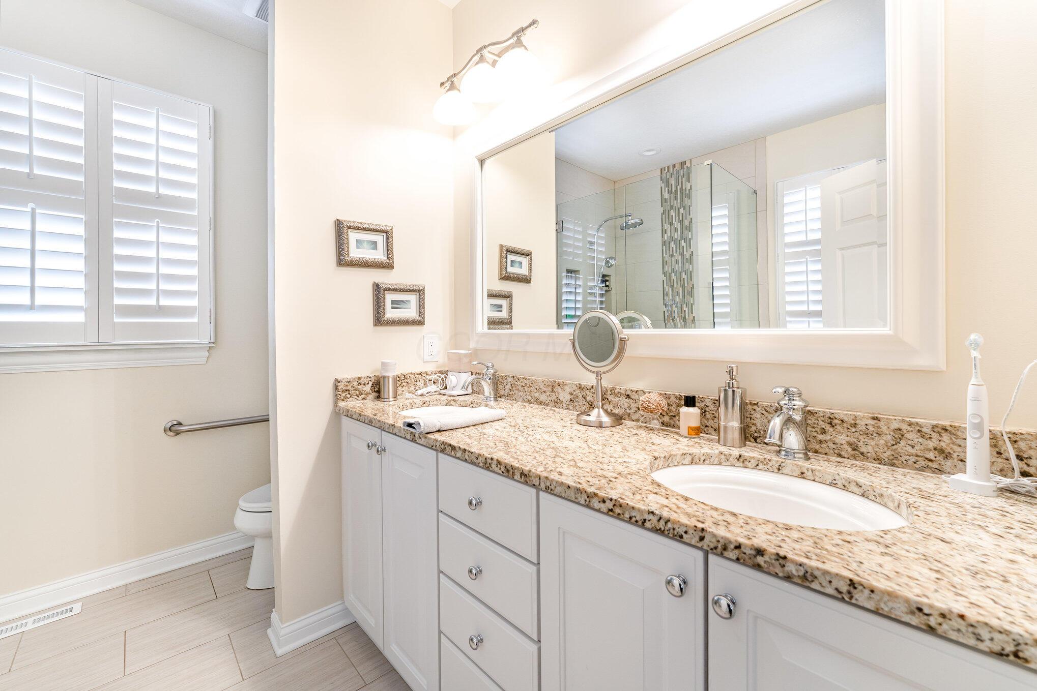 4726 Oakland Ridge Drive Property Photo 19