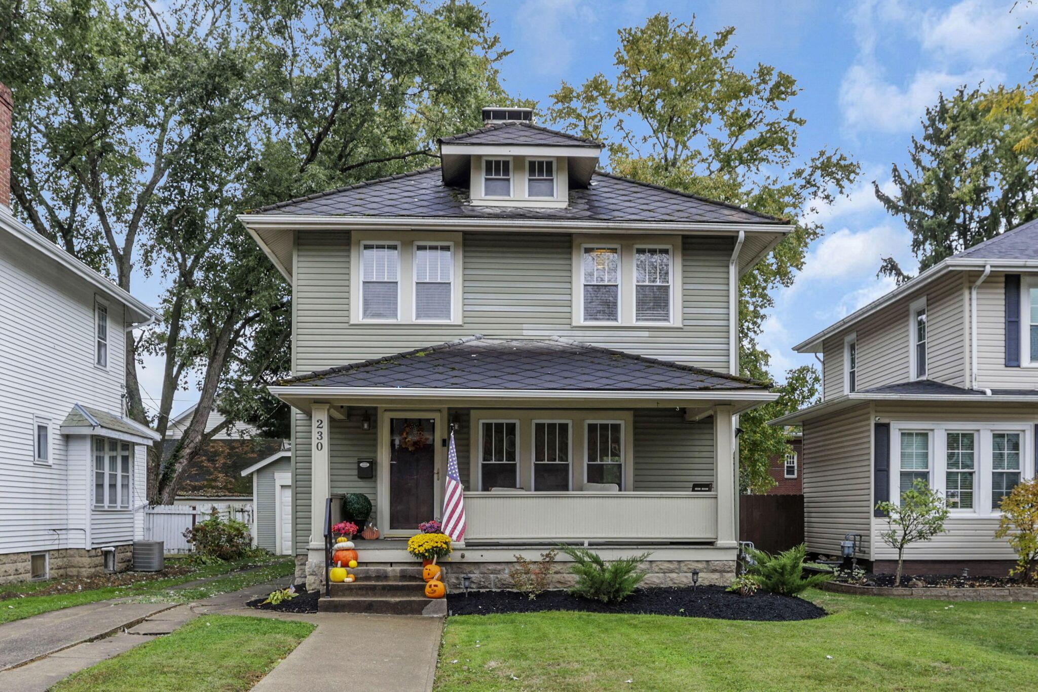 230 Lake Street Property Photo 3