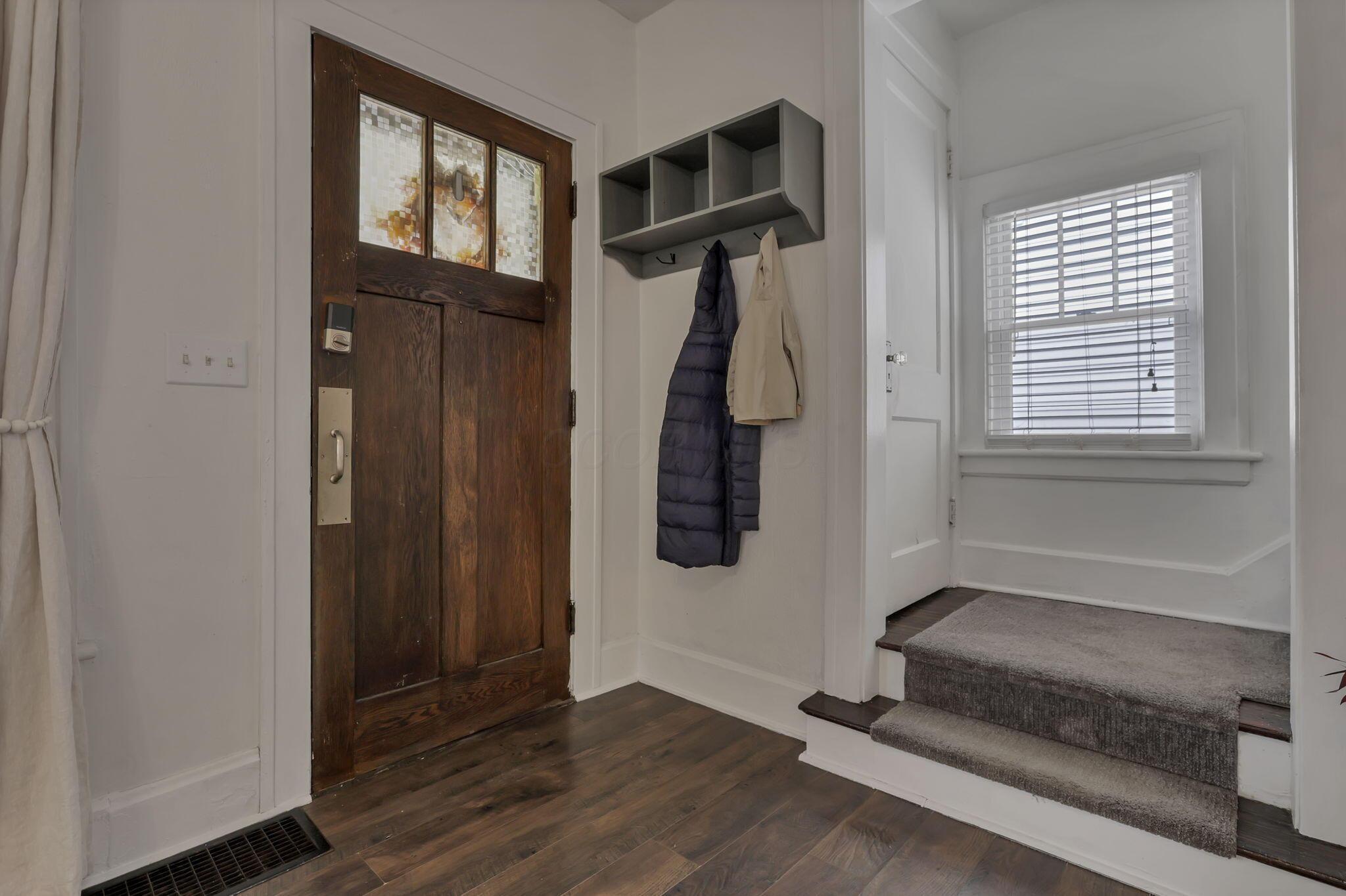 230 Lake Street Property Photo 8