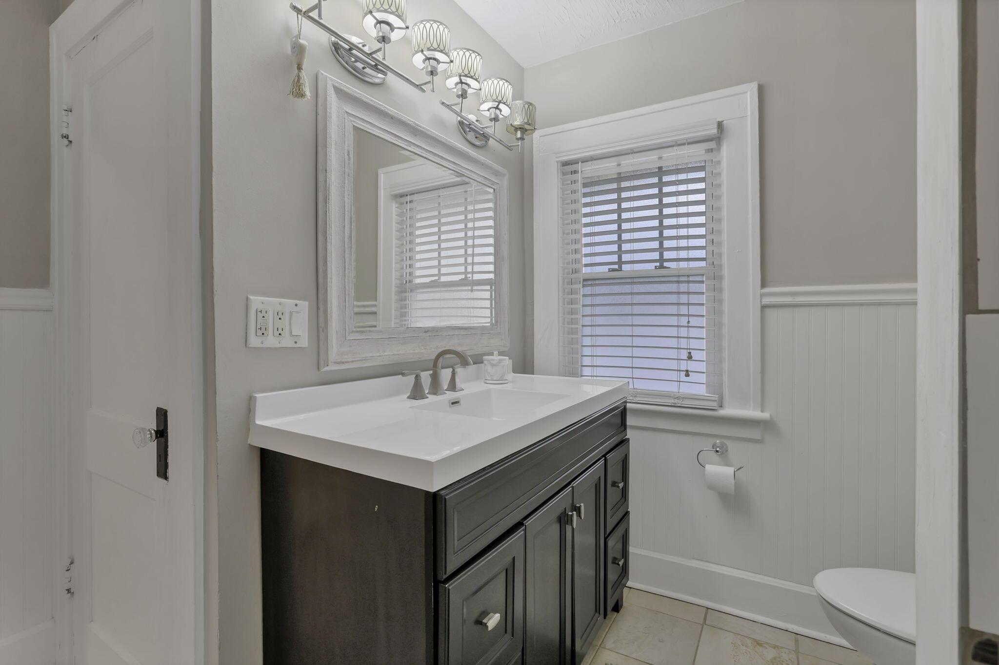 230 Lake Street Property Photo 29