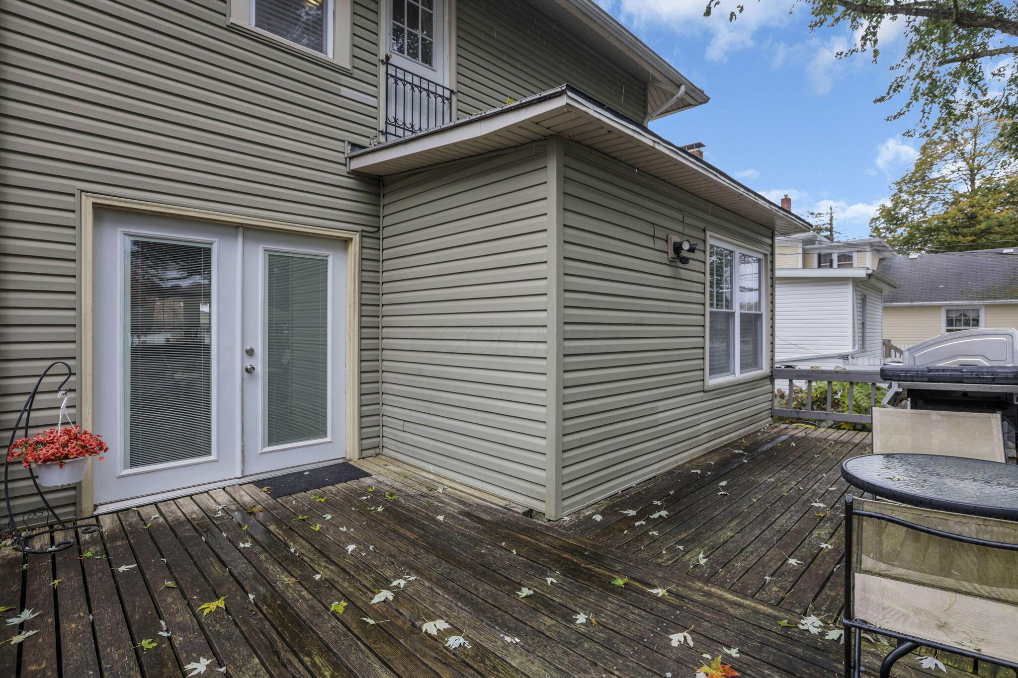 230 Lake Street Property Photo 35