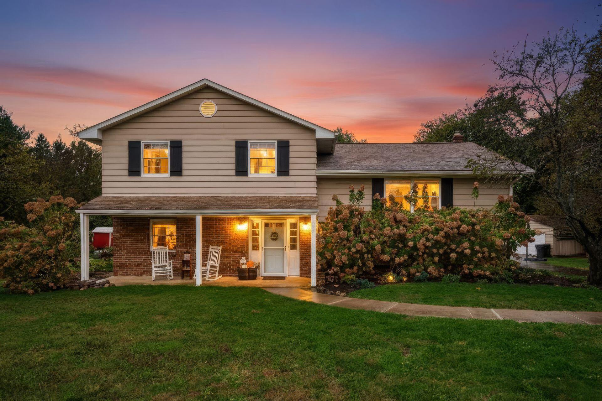 9221 London Road Property Photo 2