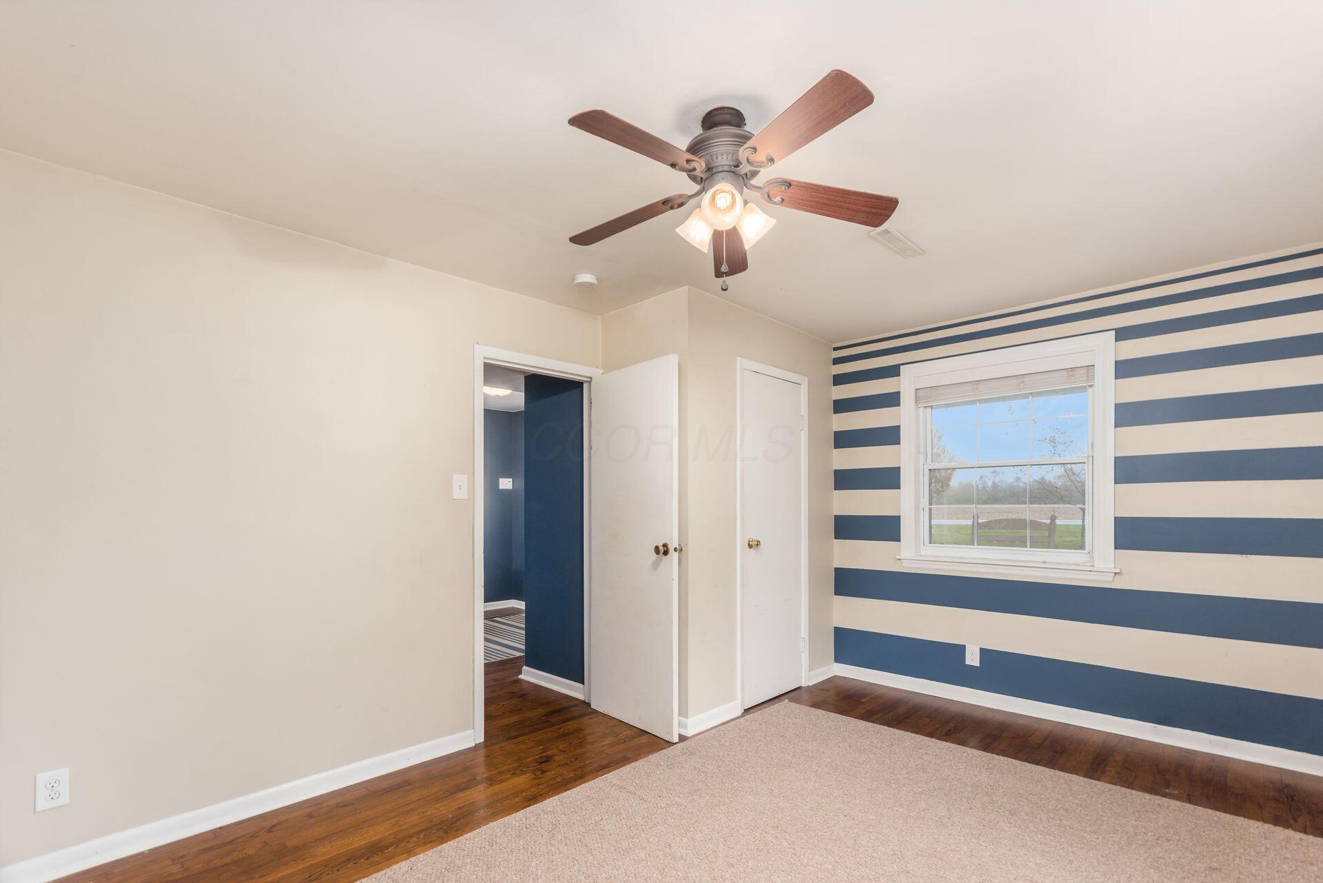 9221 London Road Property Photo 10