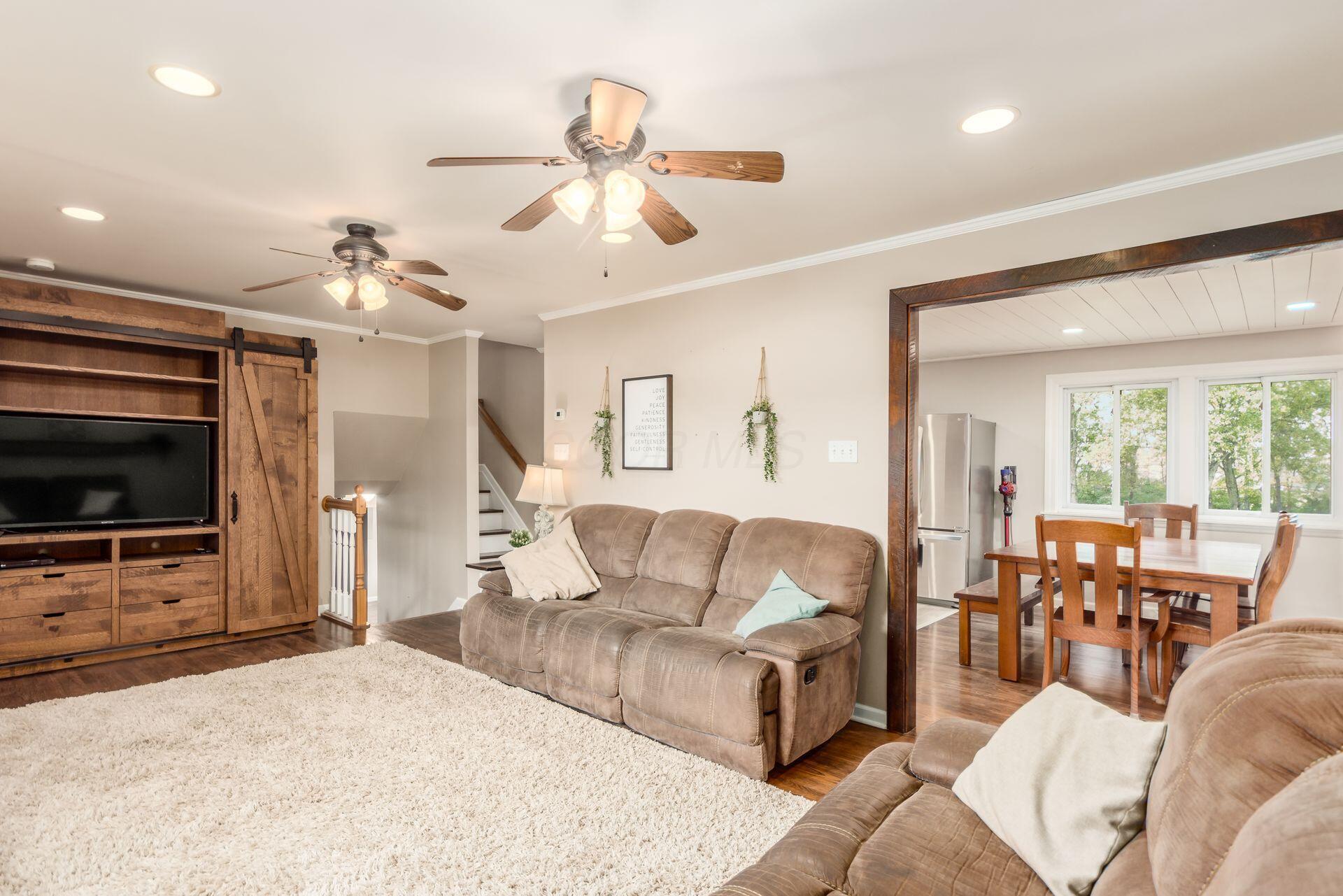 9221 London Road Property Photo 13