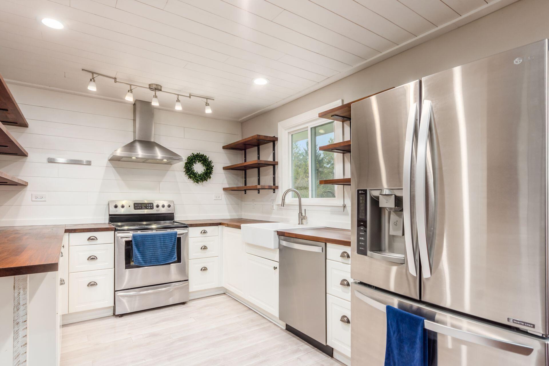 9221 London Road Property Photo 21