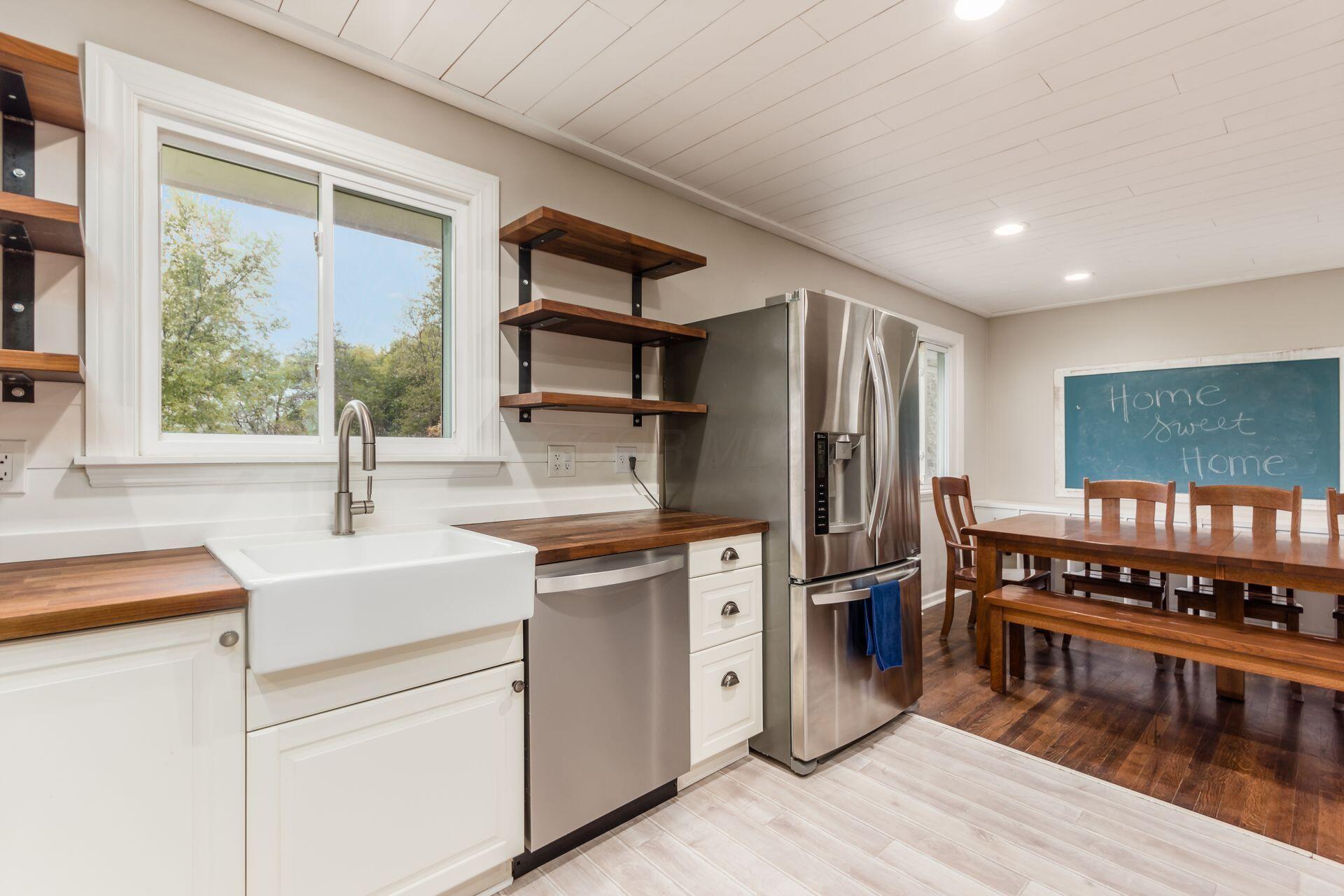 9221 London Road Property Photo 22