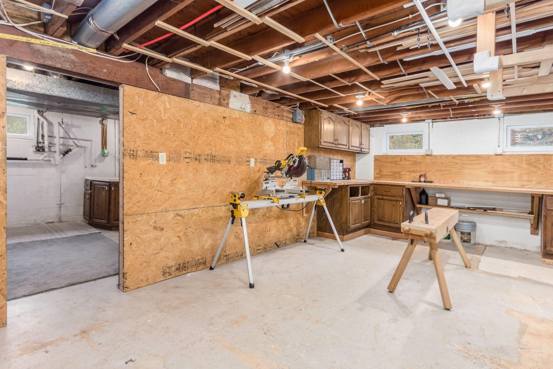 9221 London Road Property Photo 33